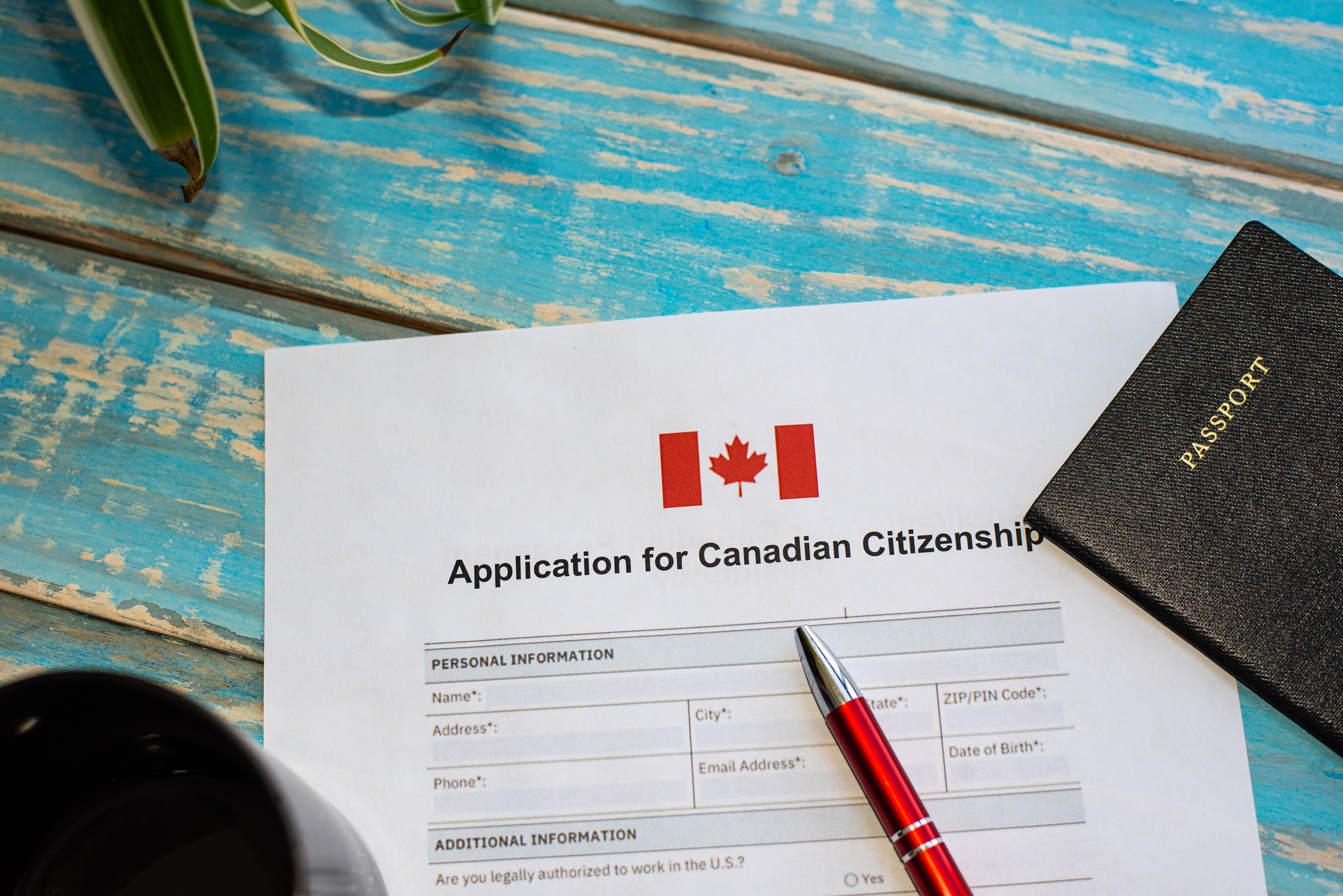 Benefits of Canadian Citizenship: 5 Reasons to Trade in Your PR Card