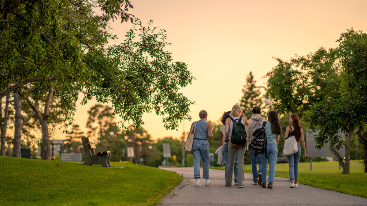 A Guide to Accommodation for International Students in Canada - Canadim